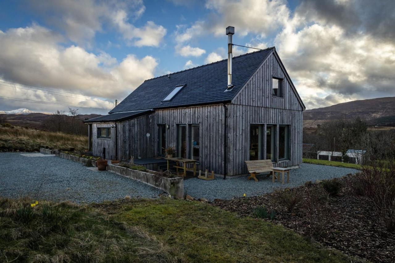Villa Cuillrigh Penifiler à Portree Extérieur photo
